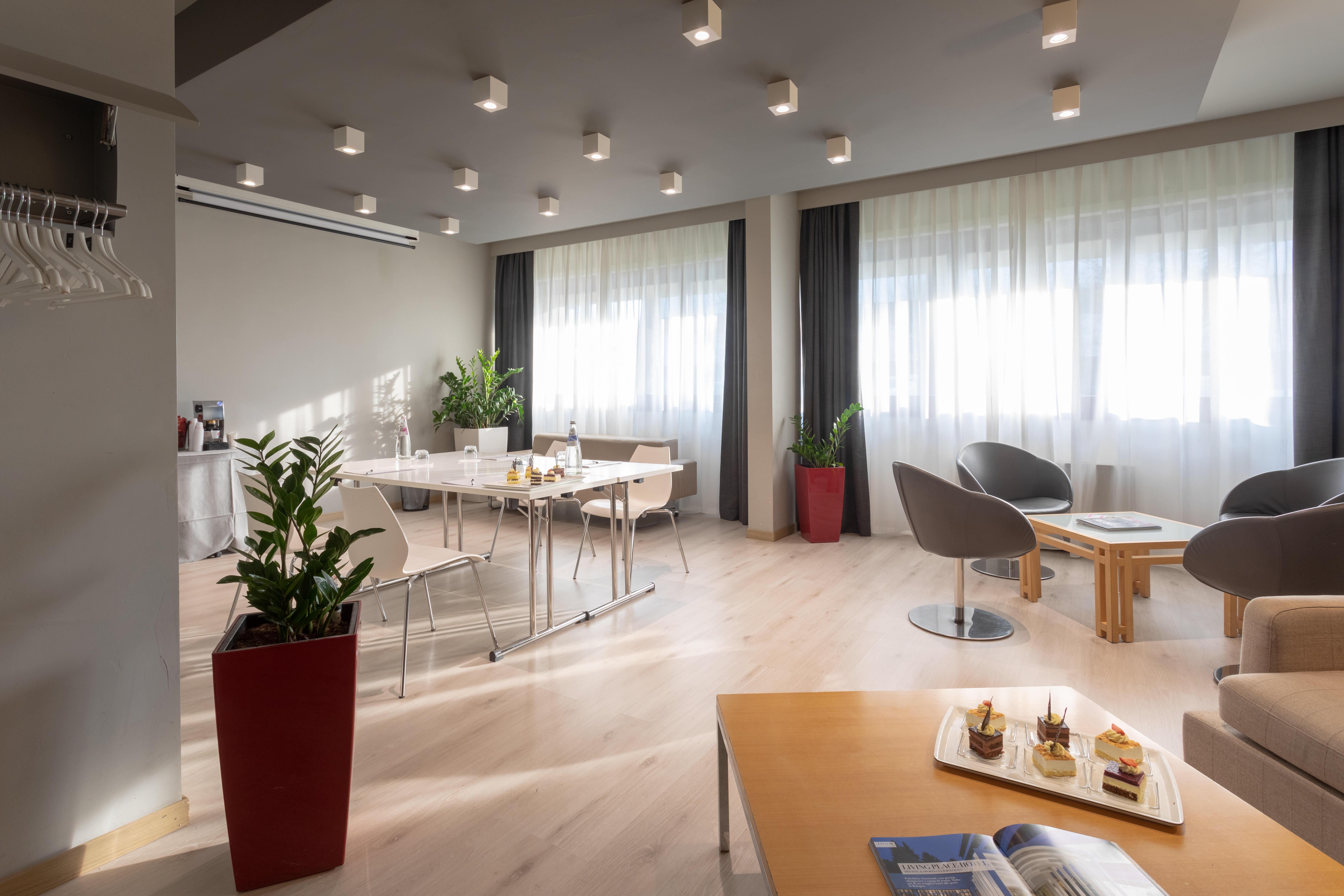 Hotel Living Place