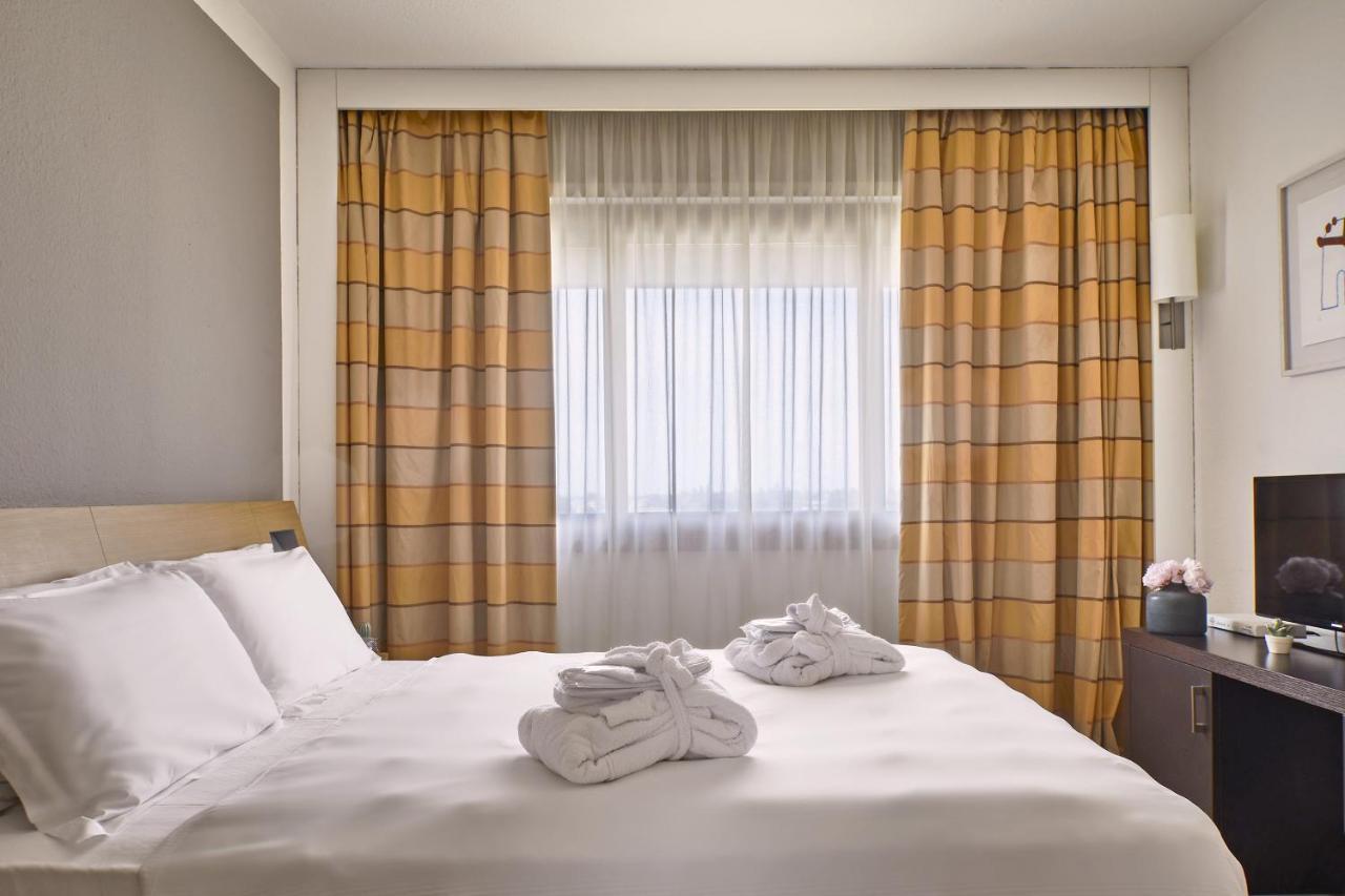Living Place Hotel Villanova Di Castenaso